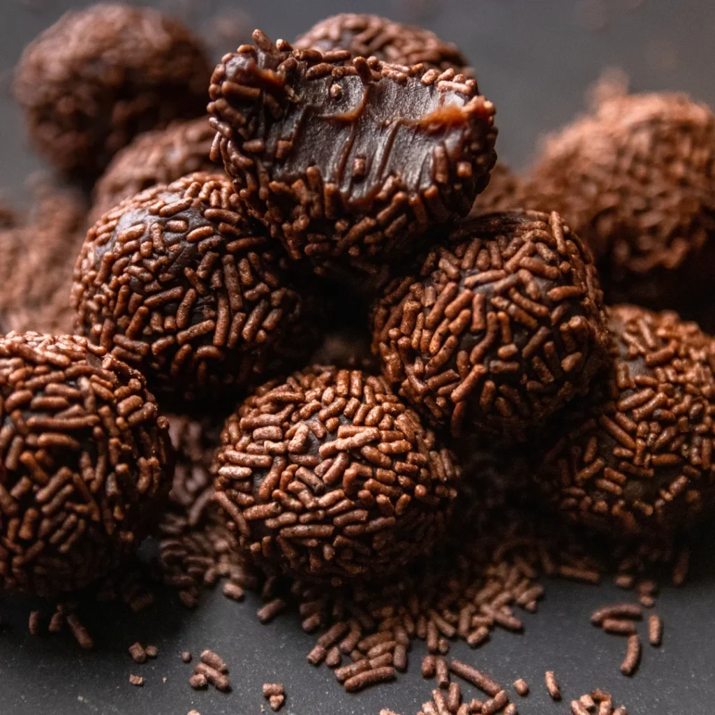 Brigadeiro Funcional de Biomassa de Banana Verde e Cacau