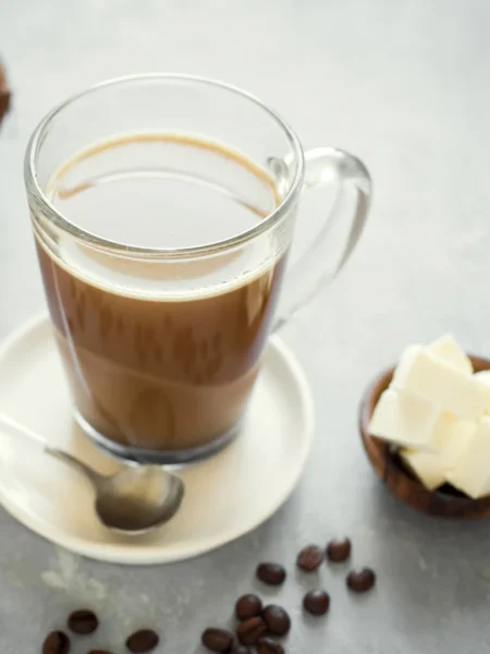 Café à Prova de Balas (Bulletproof) com Óleo de Coco